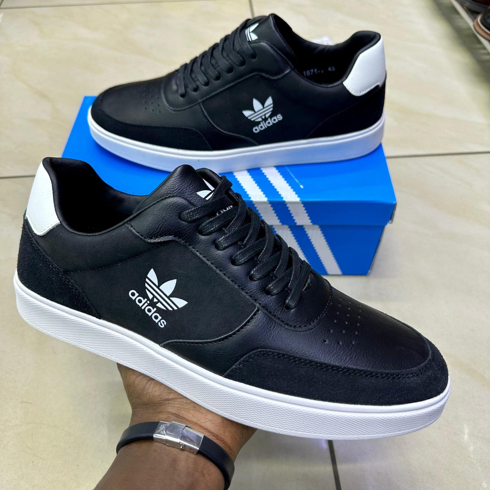 Classic Street Comfort Minimalist low-cut silhouette Sneakers 00528 - Image 9