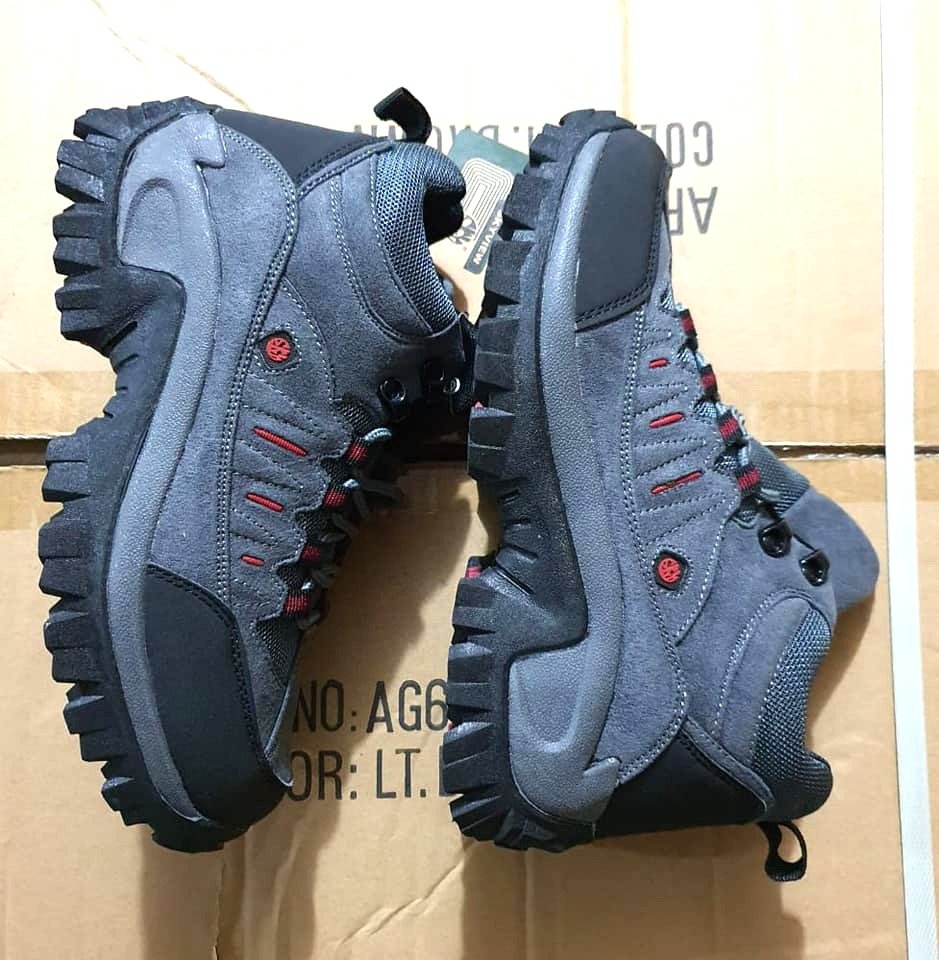 Skyview Water-resistant durable suede and mesh adventure-proof build hiking boots